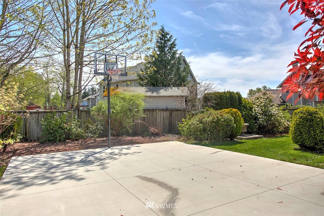 10415 Southeast 187th Place Renton, WA 98055 - Photo 22 of 24