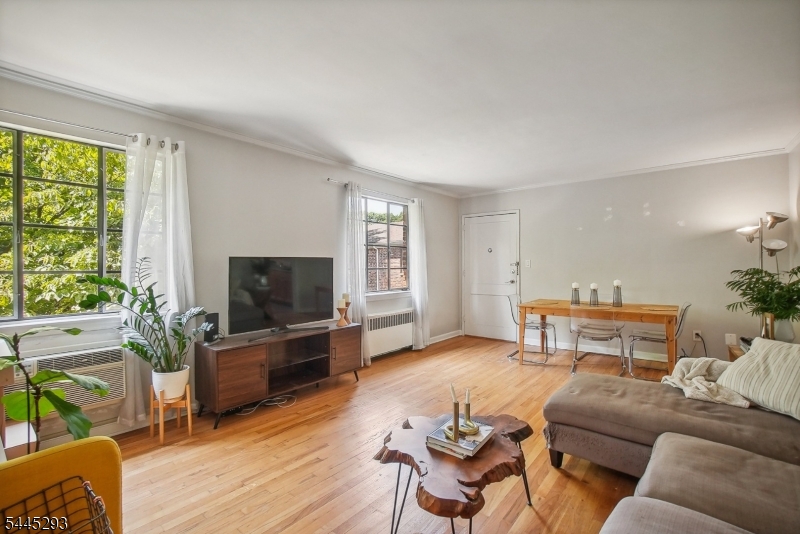 93 Troy Drive, Unit D Springfield, NJ 07081 - Photo 4 of 14