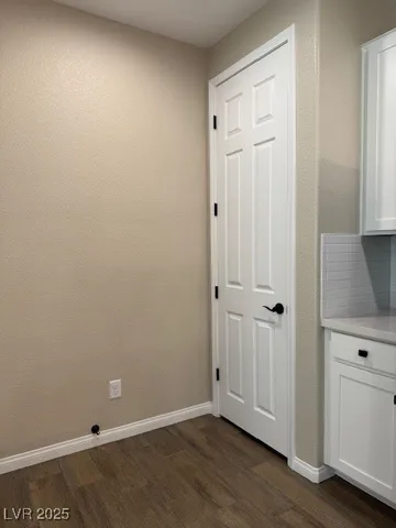 $2,000 | 534 Celebratory Place, Henderson, NV 89011