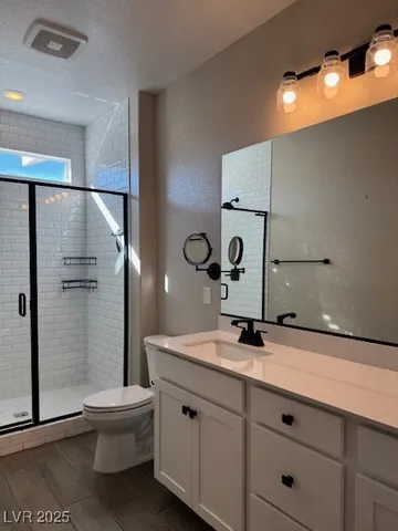 $2,000 | 534 Celebratory Place, Henderson, NV 89011