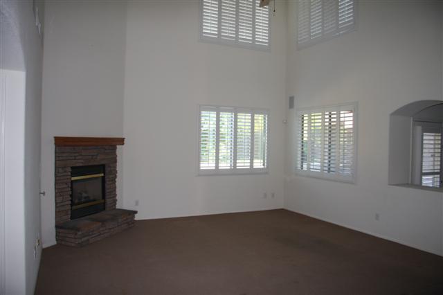 2238 West Peak View Road Phoenix, AZ 85085 - Photo 5 of 20 LIVING ROOM