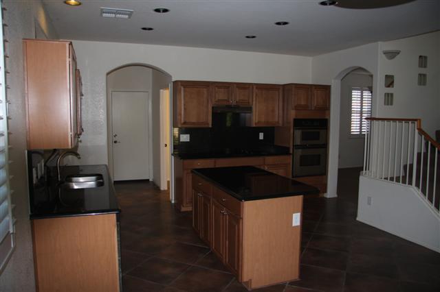 2238 West Peak View Road Phoenix, AZ 85085 - Photo 8 of 20 KITCHEN