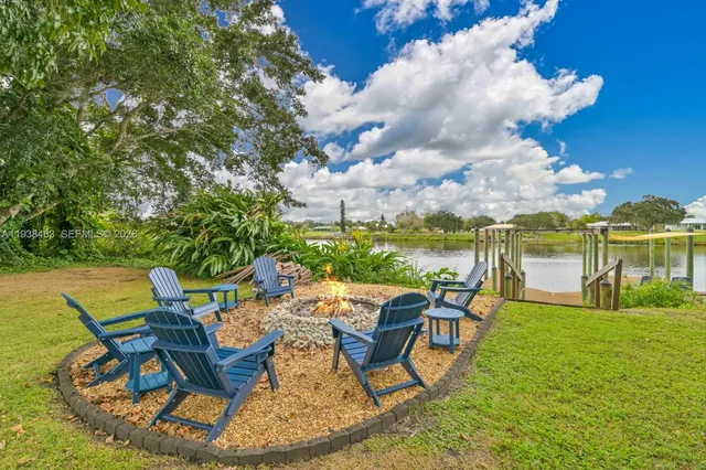 $1,085,000 | 671 Live Oak Lane, LaBelle, FL 33935