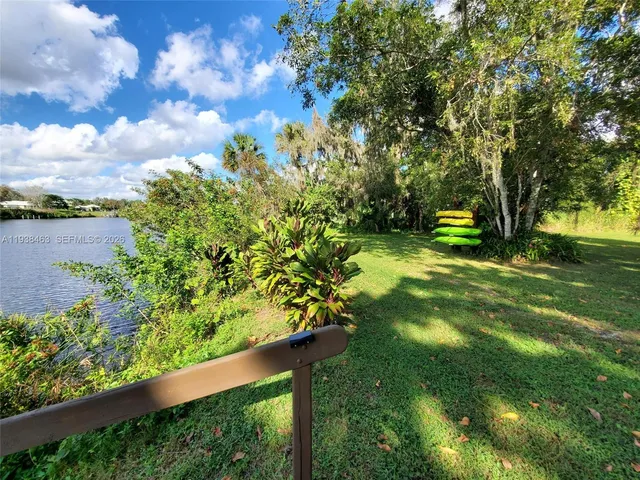 $1,085,000 | 671 Live Oak Lane, LaBelle, FL 33935