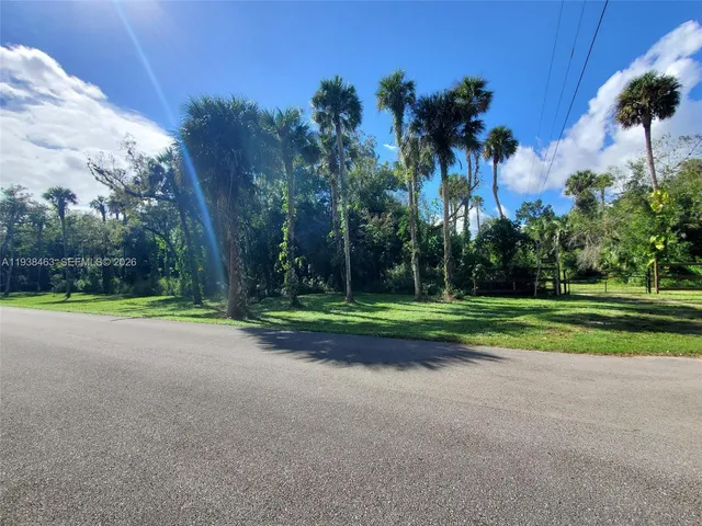 $1,085,000 | 671 Live Oak Lane, LaBelle, FL 33935