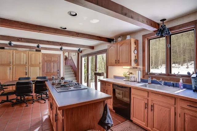 $649,900 | 47 Birch Hill Road, Temple, NH 03084