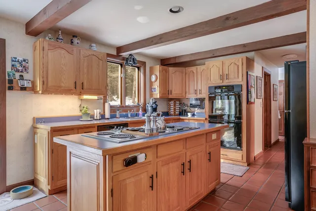 $649,900 | 47 Birch Hill Road, Temple, NH 03084