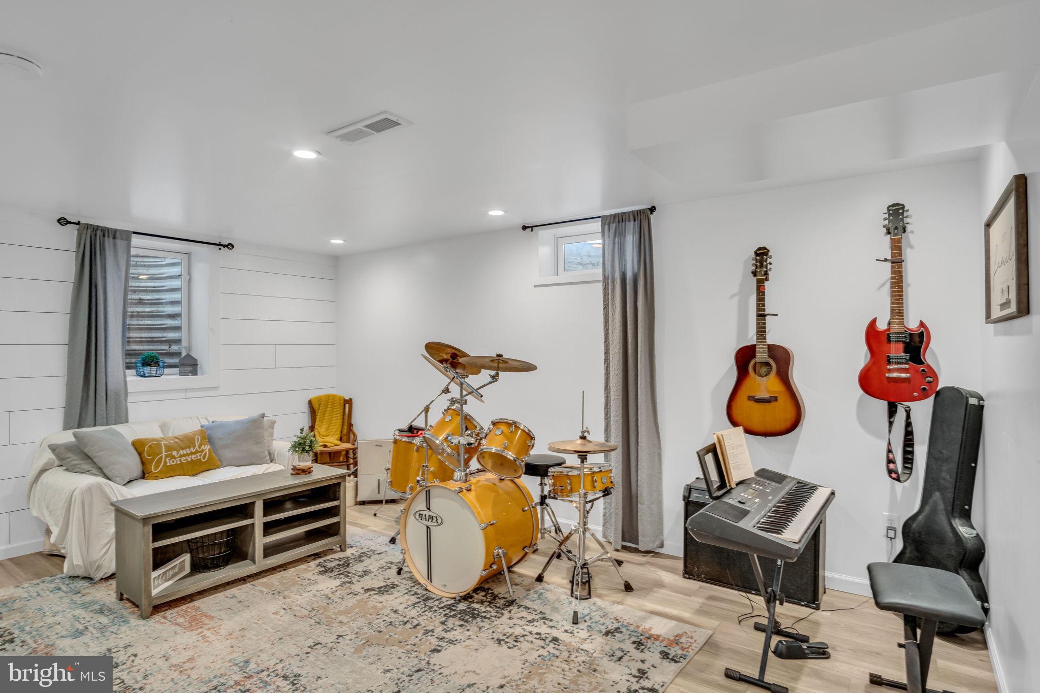 623 Bloserville Road Newville, PA 17241 - Photo 34 of 49 a view of a workspace with furniture