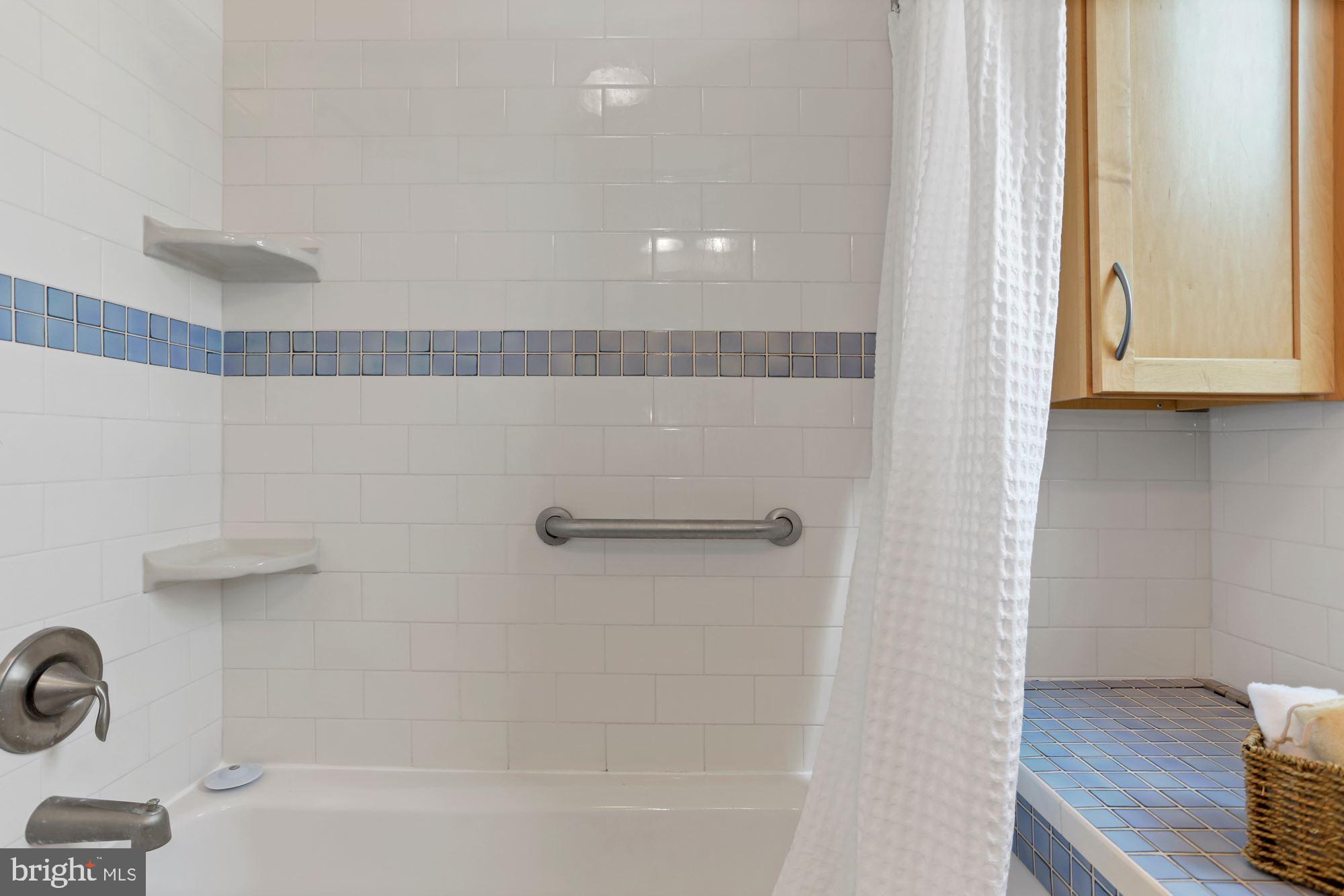 528 Roxboro Place Northwest Washington, DC 20011 - Photo 23 of 31