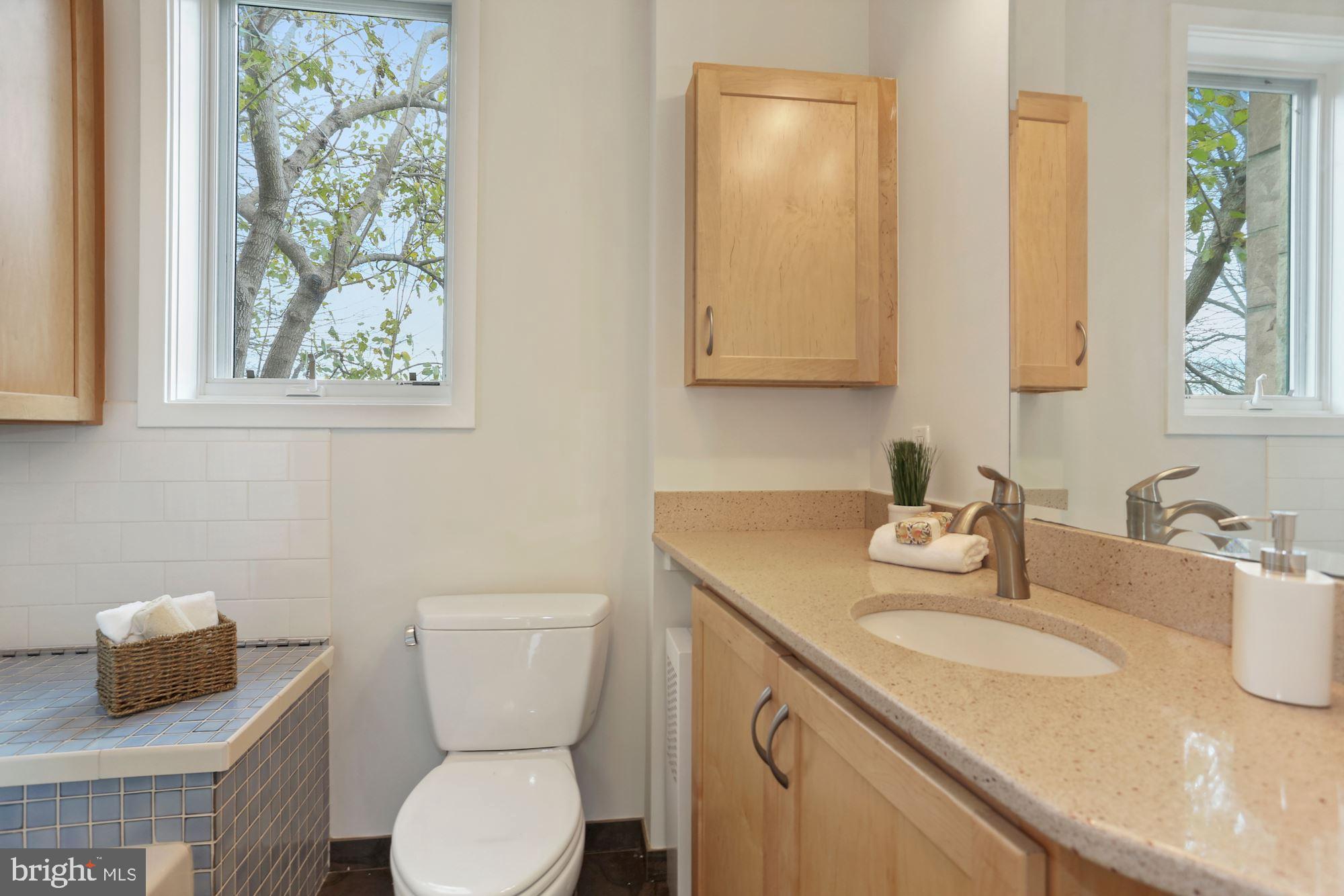 528 Roxboro Place Northwest Washington, DC 20011 - Photo 24 of 31