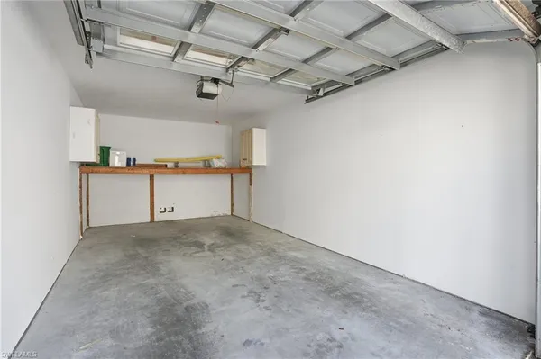 a view of a utility room
