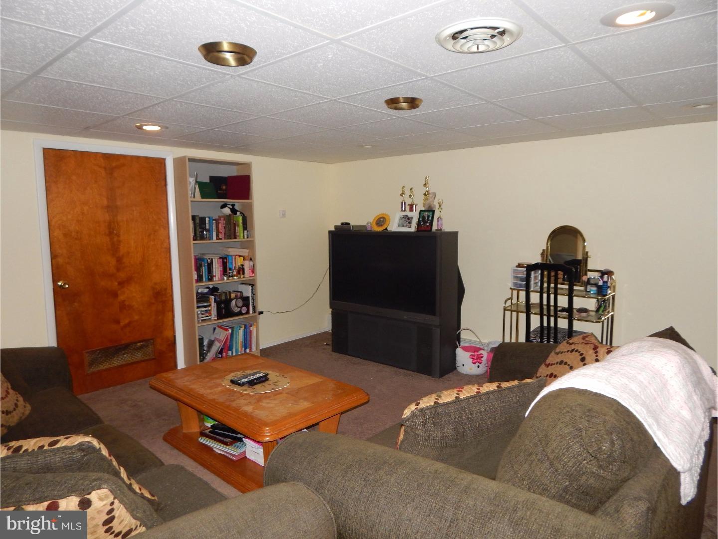 15 Brampton Way Hamilton, NJ 08690 - Photo 12 of 23 Basement - Finished