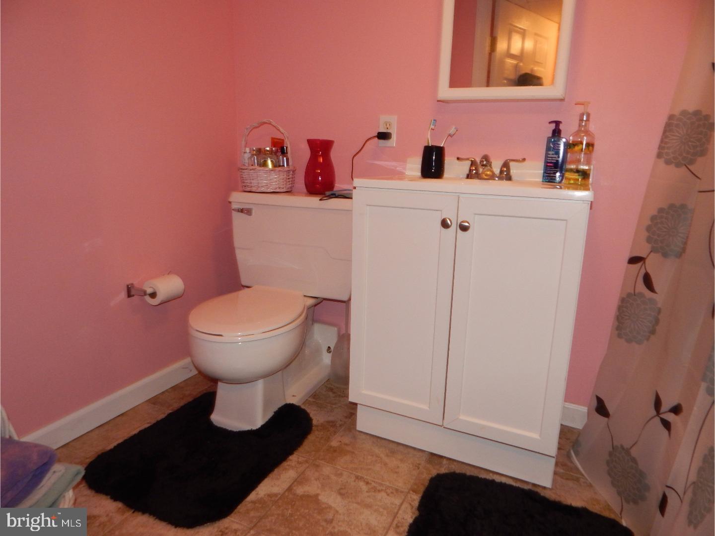 15 Brampton Way Hamilton, NJ 08690 - Photo 13 of 23 Bathroom