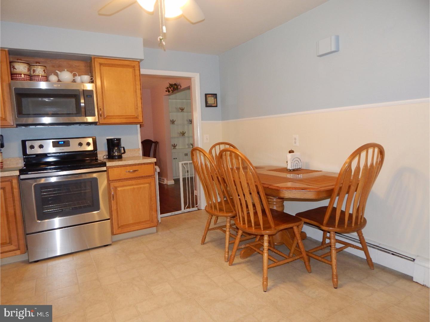 15 Brampton Way Hamilton, NJ 08690 - Photo 7 of 23 Kitchen