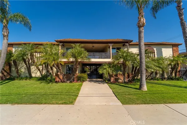 $5,400,000 | 2221 East Lenita Lane, Santa Ana, CA 92705
