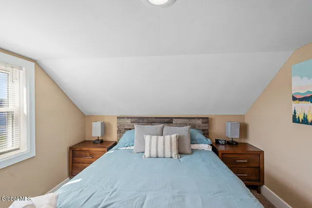 $820,000 | 934 South Shore Road, Edinburg, NY 12134