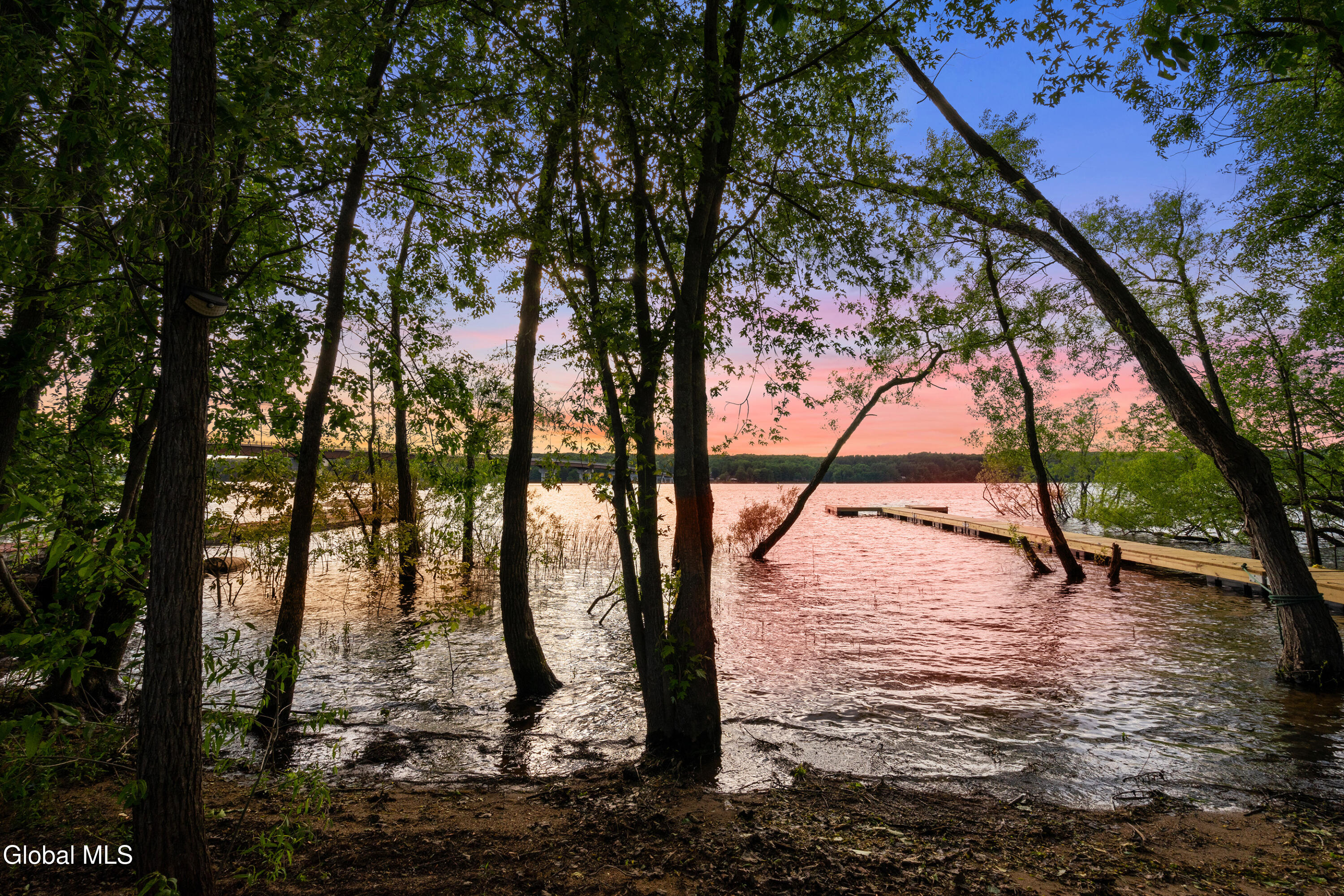 934 South Shore Road Edinburg, NY 12134 - Photo 5 of 87 003 Print