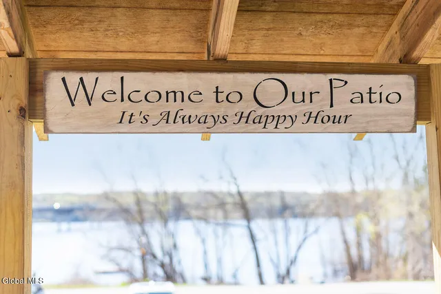 $820,000 | 934 South Shore Road, Edinburg, NY 12134