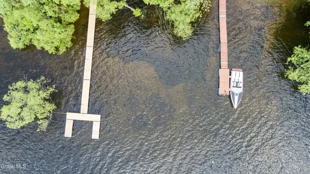 $820,000 | 934 South Shore Road, Edinburg, NY 12134