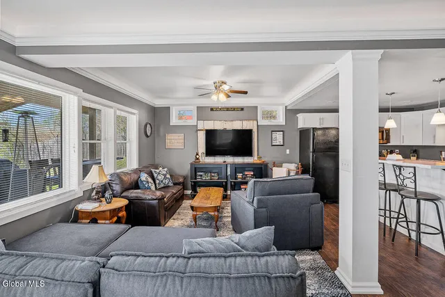 $820,000 | 934 South Shore Road, Edinburg, NY 12134