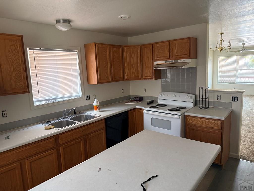 4400 Rawhide Road, Unit 152 Pueblo, CO 81008 - Photo 4 of 14