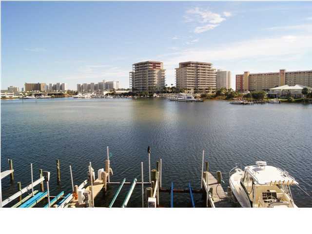 28 Moreno Point Road, Unit H Destin, FL 32541 - Photo 11 of 20 Gallery Image 11