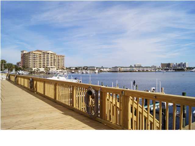 28 Moreno Point Road, Unit H Destin, FL 32541 - Photo 13 of 20 Gallery Image 13