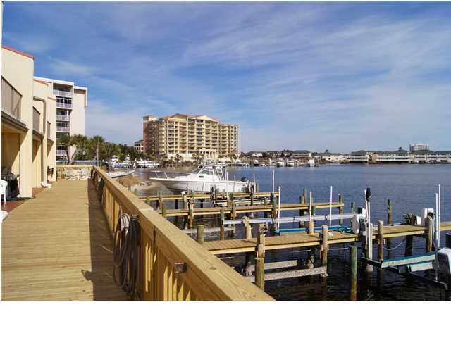28 Moreno Point Road, Unit H Destin, FL 32541 - Photo 14 of 20 Gallery Image 14