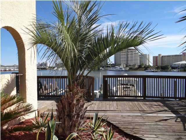 28 Moreno Point Road, Unit H Destin, FL 32541 - Photo 17 of 20 Gallery Image 17