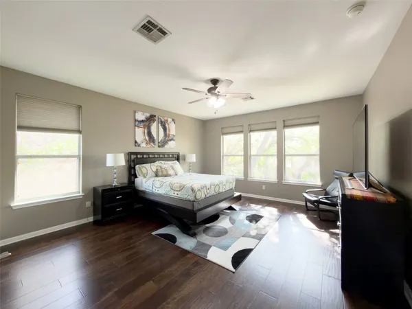 $929,999 | 10012 Royal New Kent Drive, Austin, TX 78717