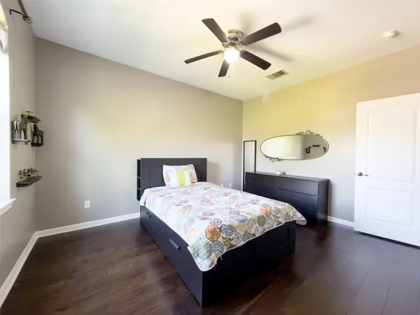 $929,999 | 10012 Royal New Kent Drive, Austin, TX 78717