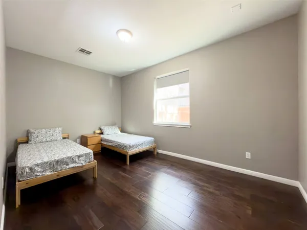 $929,999 | 10012 Royal New Kent Drive, Austin, TX 78717