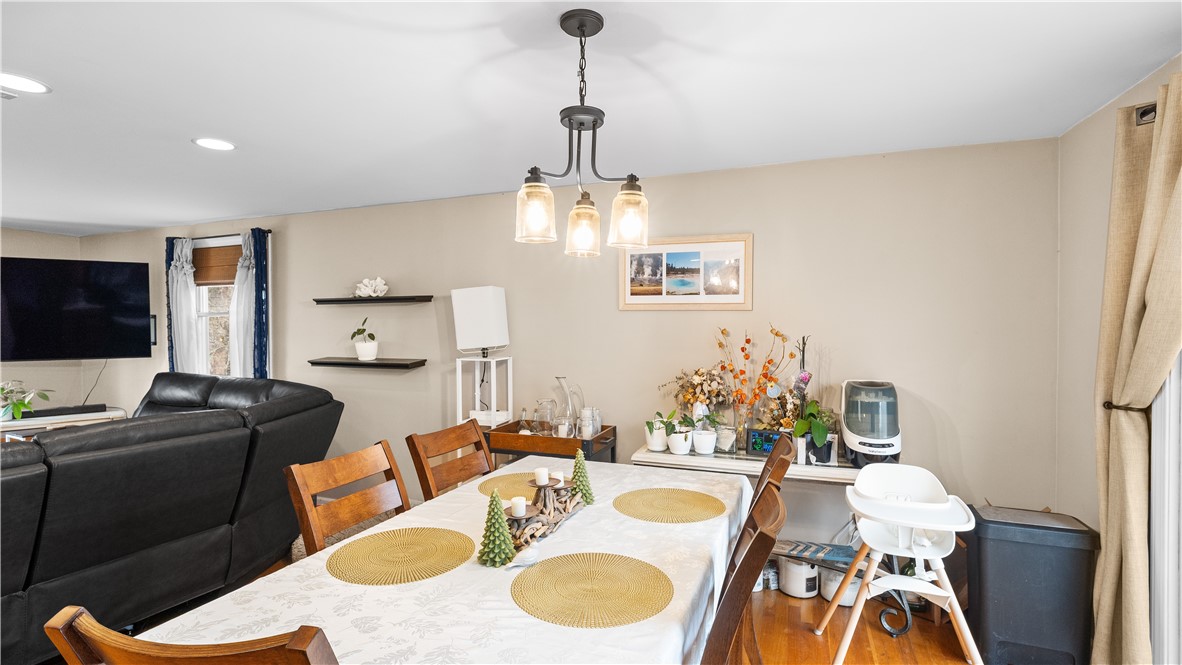 267 Yawgoo Valley Road Exeter, RI 02822 - Photo 11 of 34