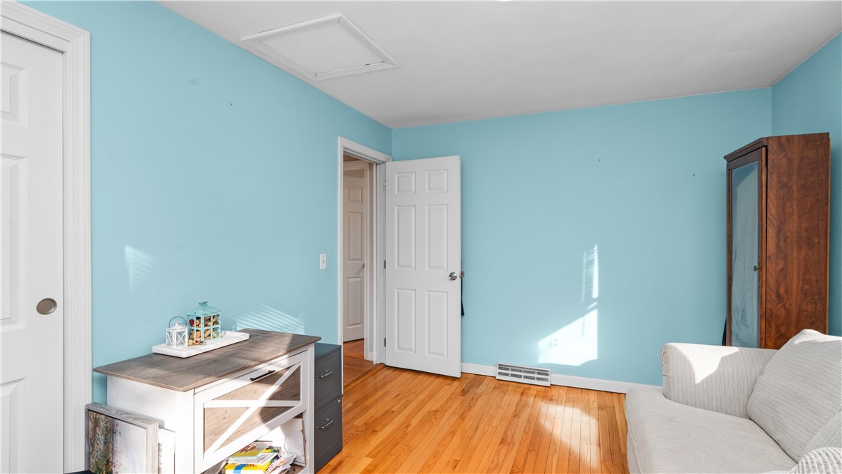 267 Yawgoo Valley Road Exeter, RI 02822 - Photo 21 of 34