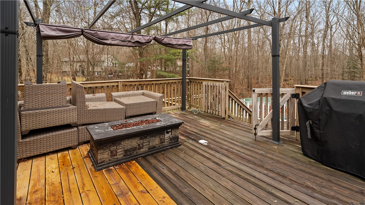 267 Yawgoo Valley Road Exeter, RI 02822 - Photo 31 of 34