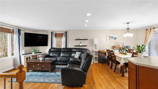 $520,000 | 267 Yawgoo Valley Road, Exeter, RI 02822