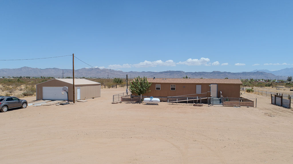 1180 Colorado Road Golden Valley, AZ 86413 - Photo 18 of 27