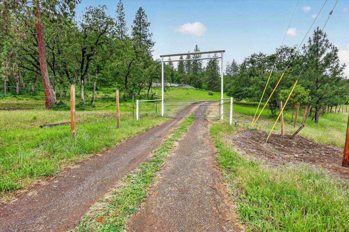 483 Wren Ridge Drive Eagle Point, OR 97524 - Photo 22 of 34 35-35