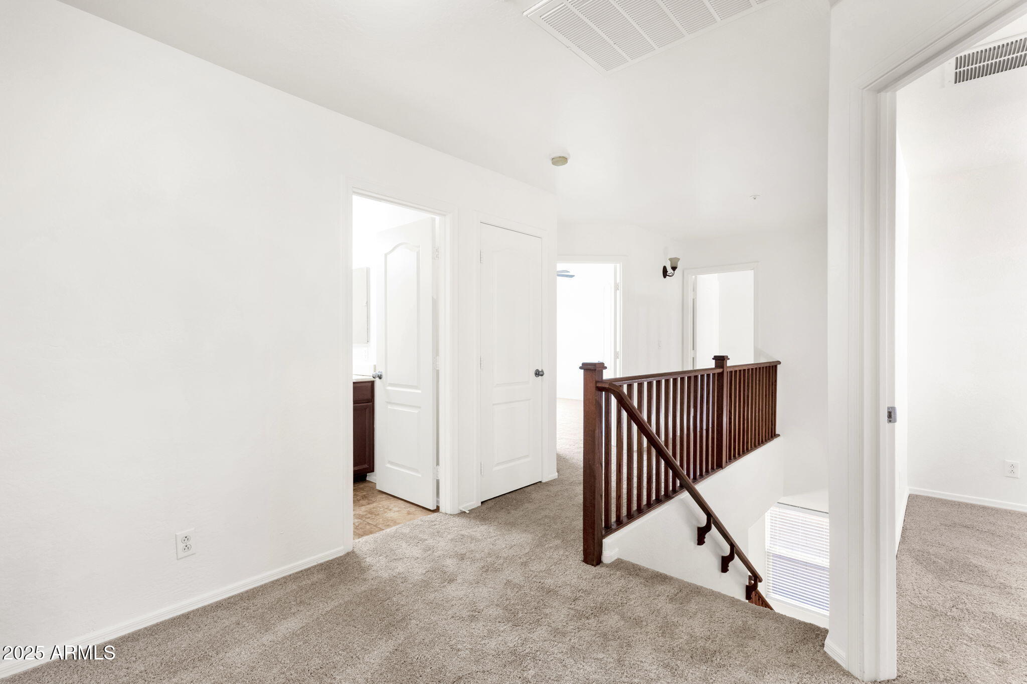 13414 North 87th Lane Peoria, AZ 85381 - Photo 20 of 45 an entryway in a hall with an entryway