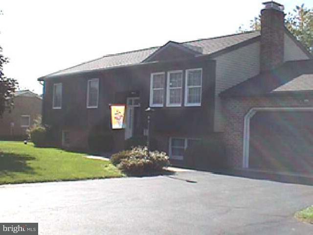 697 Cedar Road Hershey, PA 17033 - Photo 1 of 3 Gallery Image 1