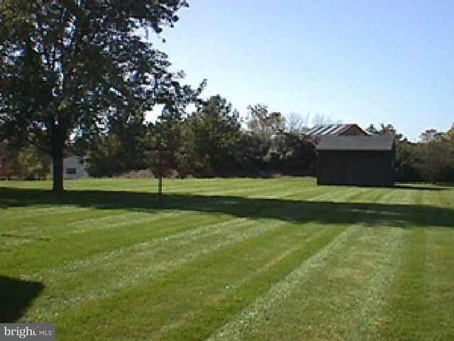 697 Cedar Road Hershey, PA 17033 - Photo 3 of 3 Gallery Image 3
