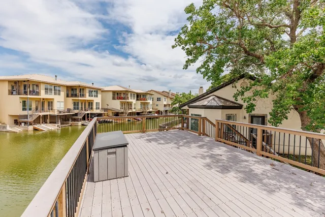 $4,950 | 521 Lucy Lane, Horseshoe Bay, TX 78657