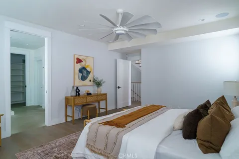 $1,999,000 | 809 19th Street, Hermosa Beach, CA 90254