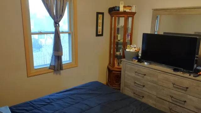 $429,900 | 8287 Berkshire Drive, Ypsilanti, MI 48198