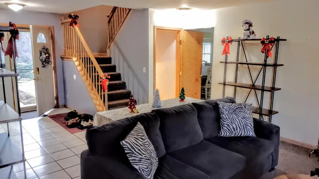 $429,900 | 8287 Berkshire Drive, Ypsilanti, MI 48198