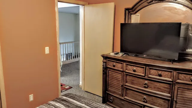 $429,900 | 8287 Berkshire Drive, Ypsilanti, MI 48198