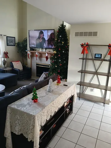 $429,900 | 8287 Berkshire Drive, Ypsilanti, MI 48198