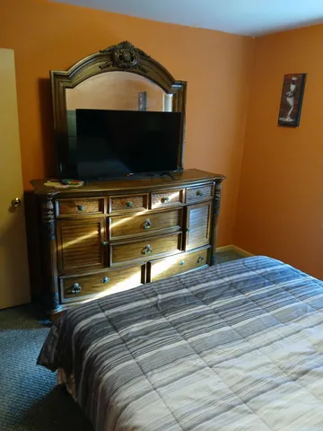 $429,900 | 8287 Berkshire Drive, Ypsilanti, MI 48198