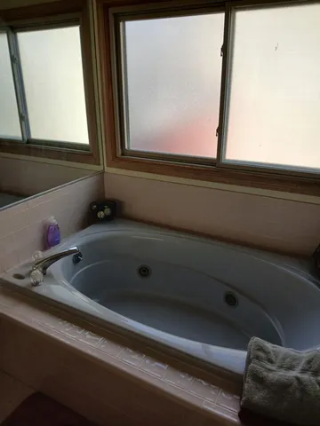 $429,900 | 8287 Berkshire Drive, Ypsilanti, MI 48198