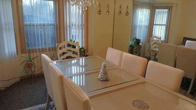 $429,900 | 8287 Berkshire Drive, Ypsilanti, MI 48198